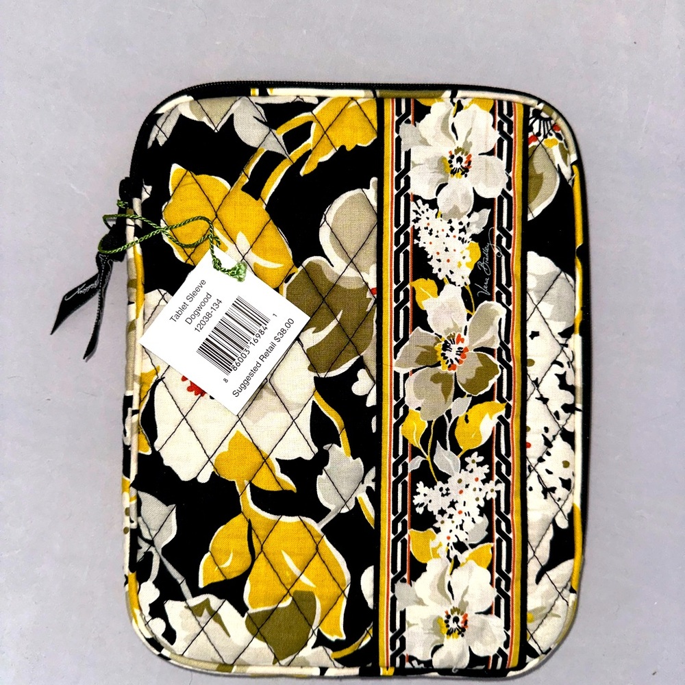 Vera Bradley Black Dogwood Floral 12 inch iPad Tablet Sleeve Quilted NWT